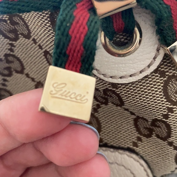 100% authentic Gucci duffle bag - Picture 6 of 11